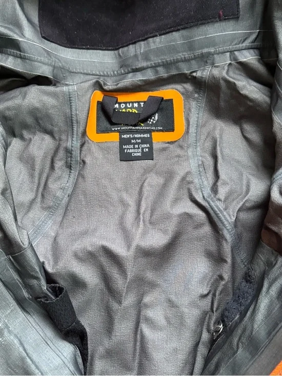 Mountain Hardware Gore-Tex Pro Shell Jacket - Picture 4 of 12
